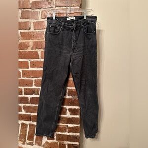 Abercrombie & Fitch 30L black mom jeans